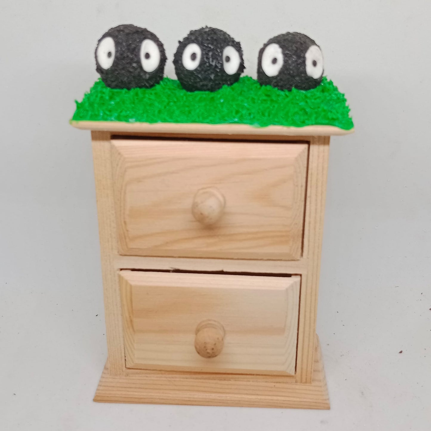 Mini cajonera susuwatari