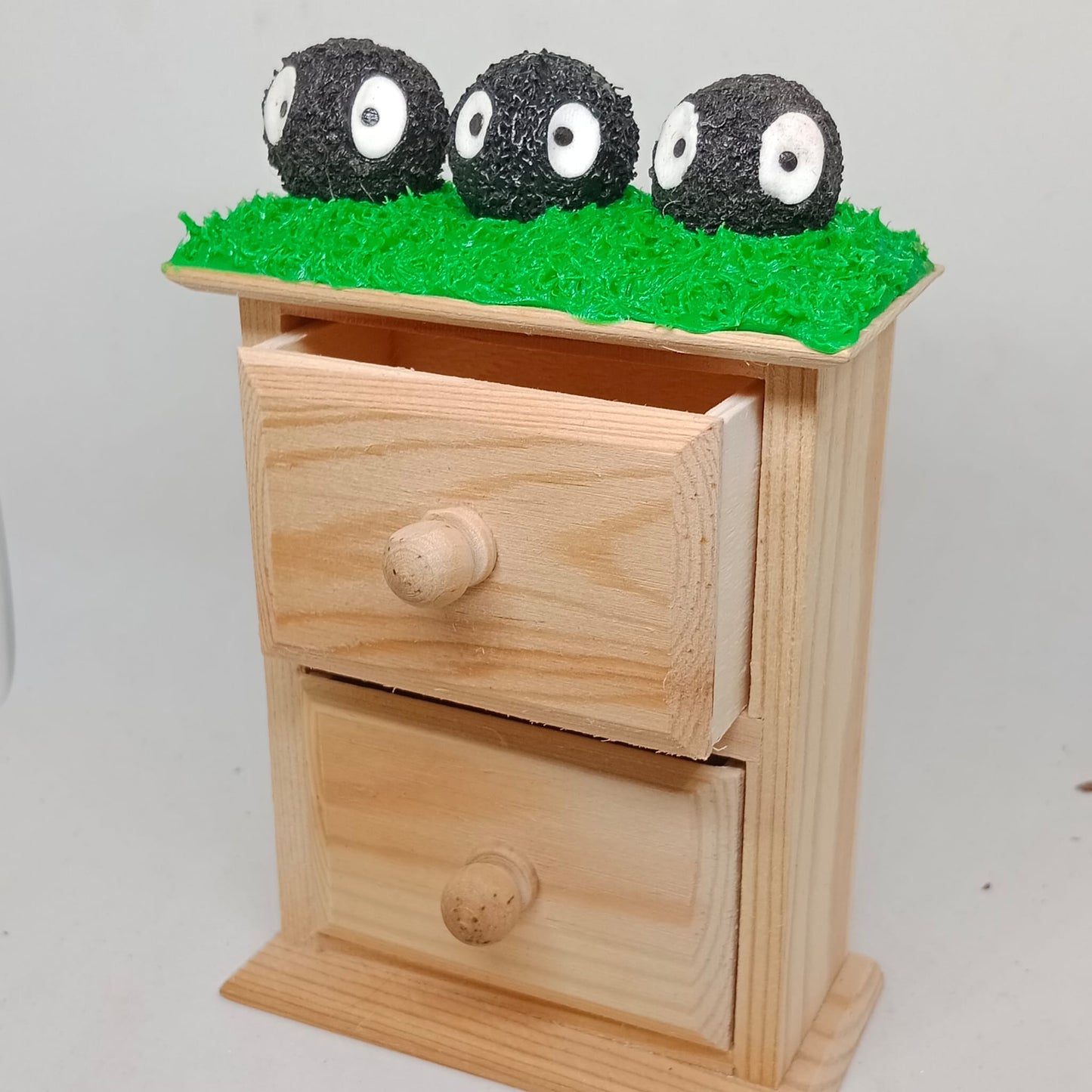 Mini cajonera susuwatari